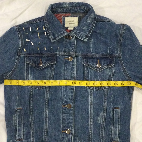 Forever 21 Jean Jacket Distressed with Spikes Size Small - Picture 8 of 11